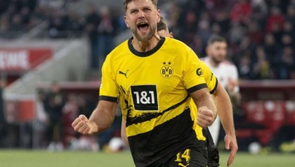 ng体育官网-秦游夏：多特能赢球了，但如何踢得更好？