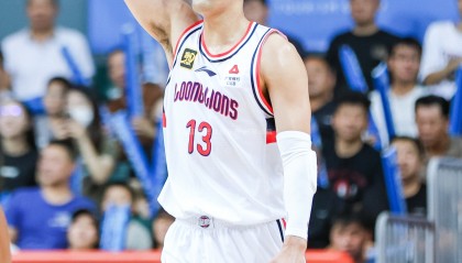 ng体育-郭艾伦前交叉韧带断了！莫兰德：会一直支持你 大兄弟恢复好身体