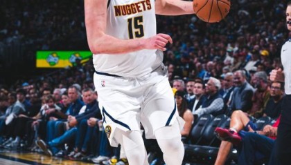 ng体育官网-常规赛冲刺奉献42+16统治级表演 约基奇的MVP已稳