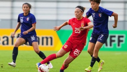 ng体育app-李梦雯租借大巴黎女足：武汉给了高薪还是选择留洋