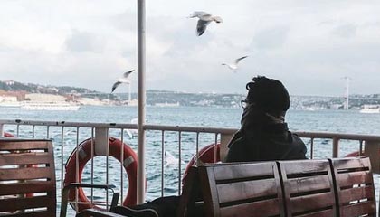 华体会：点亮热爱，连接每一个热爱运动的你